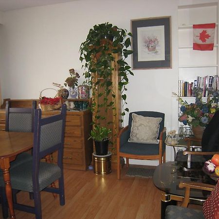 Kelowna Okanagan Lake Hostel Екстер'єр фото