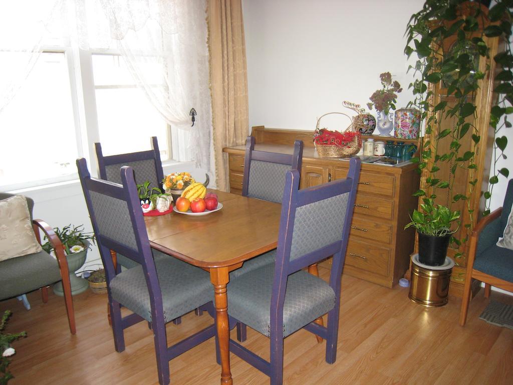 Kelowna Okanagan Lake Hostel Екстер'єр фото