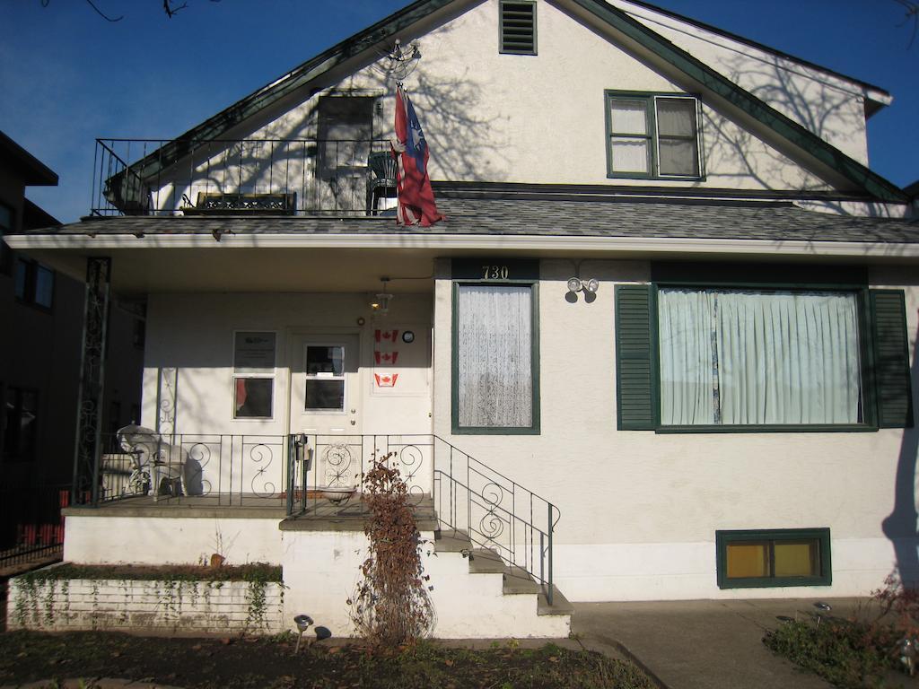Kelowna Okanagan Lake Hostel Екстер'єр фото