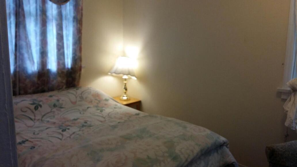 Kelowna Okanagan Lake Hostel Екстер'єр фото